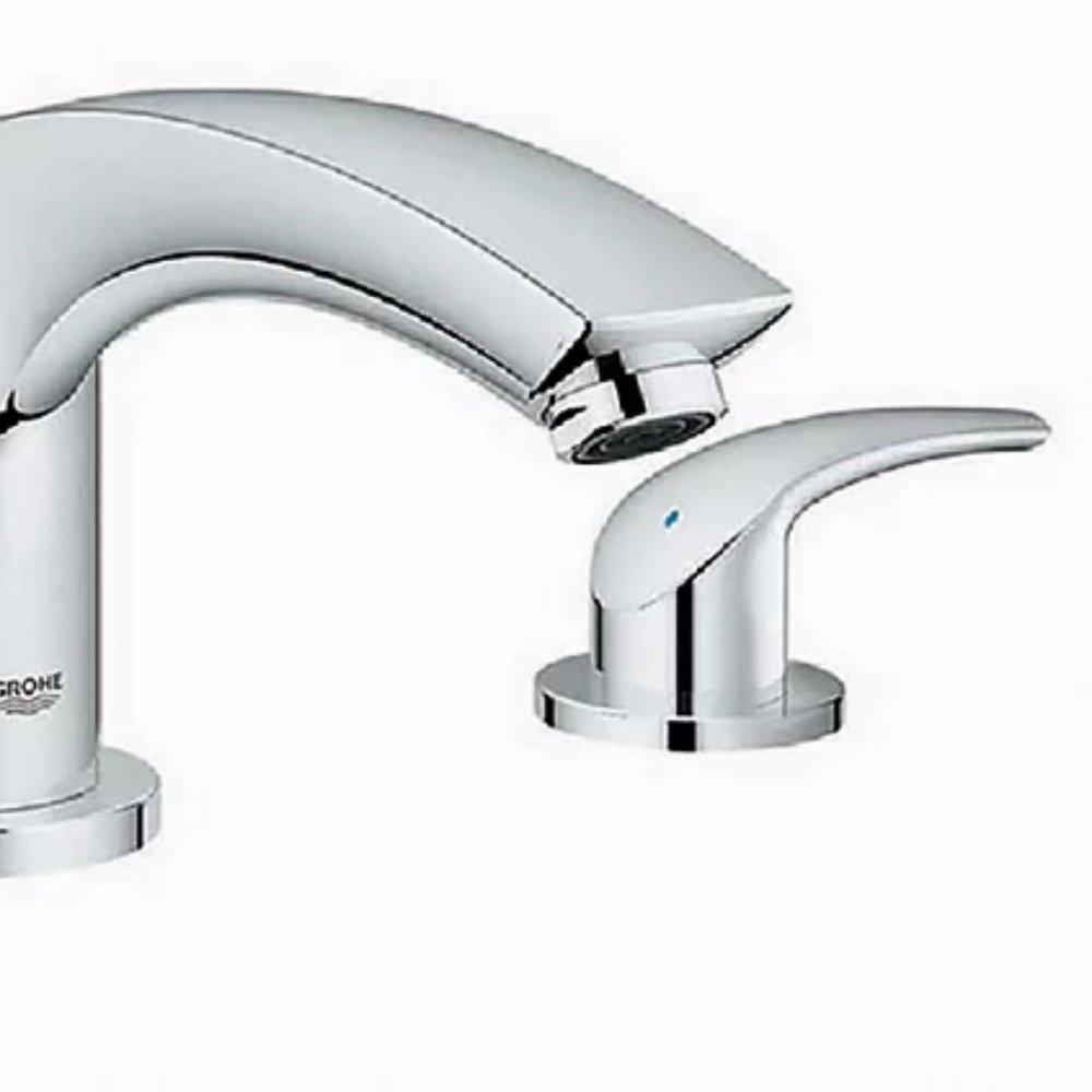 GROHE 2-Handle Bathroom Faucet 8 inch Widespread - Picture 2 of 3